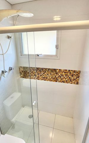 Casa à venda com 247m², 3 quartos e 5 vagas Casa à venda com 247m², 3 quartos e 5 vagasBanheiro