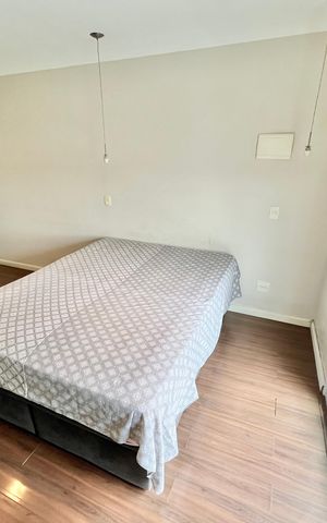 Casa à venda com 247m², 3 quartos e 5 vagas Casa à venda com 247m², 3 quartos e 5 vagasQuarto Suíte