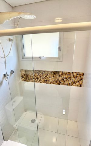 Casa à venda com 247m², 3 quartos e 5 vagas Casa à venda com 247m², 3 quartos e 5 vagasBanheiro
