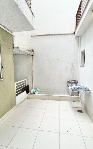 Casa à venda com 247m², 3 quartos e 5 vagas Casa à venda com 247m², 3 quartos e 5 vagasQuintal