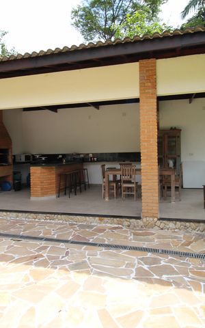 Casa de condomínio para alugar com 464m², 5 quartos e 9 vagasÁrea Externa