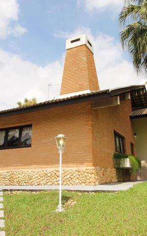 Casa de condomínio para alugar com 464m², 5 quartos e 9 vagasÁrea Externa