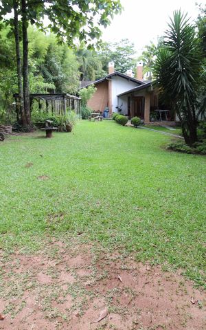 Casa de condomínio para alugar com 464m², 5 quartos e 9 vagasÁrea Externa