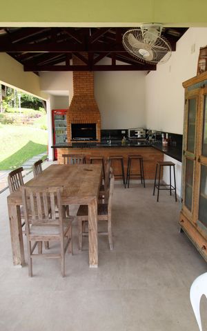 Casa de condomínio para alugar com 464m², 5 quartos e 9 vagasÁrea Externa