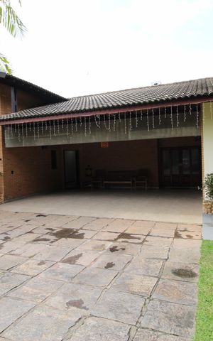 Casa de condomínio para alugar com 464m², 5 quartos e 9 vagasÁrea Externa