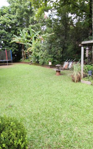 Casa de condomínio para alugar com 464m², 5 quartos e 9 vagasÁrea Externa