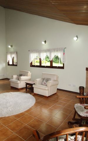 Casa de condomínio para alugar com 464m², 5 quartos e 9 vagasSala 1