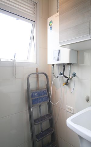 Apartamento à venda com 72m², 2 quartos e 1 vagaÁrea de Serviço