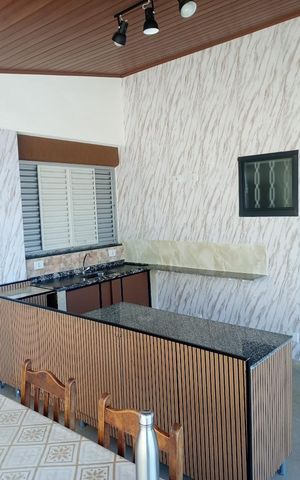Casa à venda com 65m², 2 quartos e 1 vaga Casa à venda com 65m², 2 quartos e 1 vagaÁrea externa