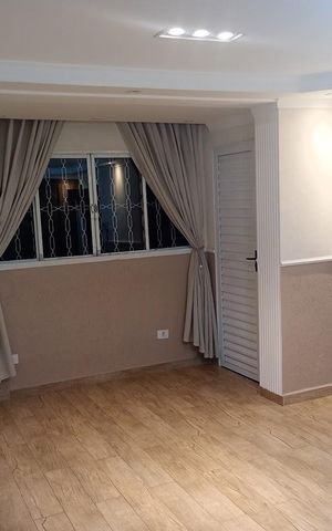 Casa à venda com 65m², 2 quartos e 1 vaga Casa à venda com 65m², 2 quartos e 1 vagaQuarto