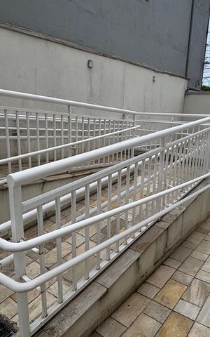 Apartamento à venda com 50m², 2 quartos e 1 vagaRampa - Corrimão