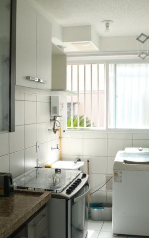 Apartamento para alugar com 48m², 2 quartos e 1 vagaCozinha e Área de Serviço