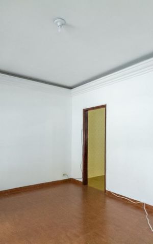 Casa à venda com 280m², 3 quartos e 4 vagasSala