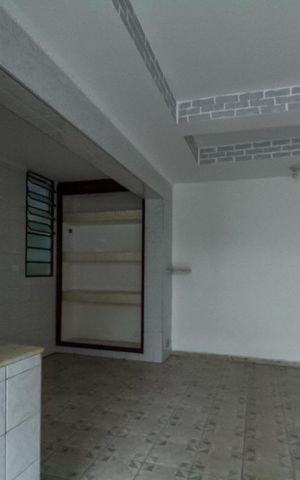 Casa à venda com 280m², 3 quartos e 4 vagasÁrea de Serviço