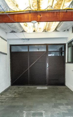Casa à venda com 280m², 3 quartos e 4 vagasÁrea comum