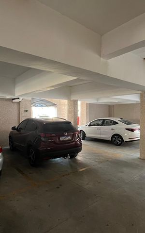 Apartamento à venda com 100m², 2 quartos e 2 vagas Apartamento à venda com 100m², 2 quartos e 2 vagasGaragem