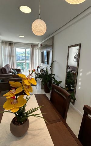 Apartamento à venda com 160m², 4 quartos e 2 vagasSala