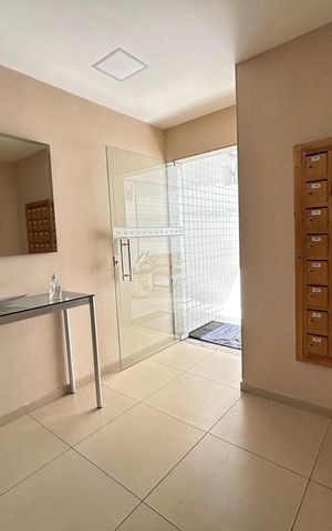 Apartamento à venda com 160m², 4 quartos e 2 vagasHall de entrada