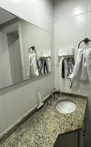 Apartamento à venda com 160m², 4 quartos e 2 vagasBanheiro da Suíte 1