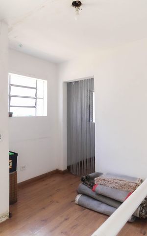 Casa à venda com 150m², 3 quartos e 1 vaga Casa à venda com 150m², 3 quartos e 1 vagaHall