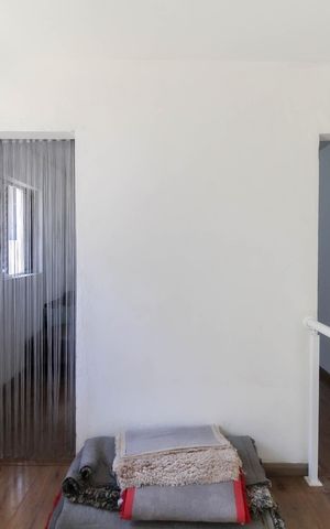 Casa à venda com 150m², 3 quartos e 1 vaga Casa à venda com 150m², 3 quartos e 1 vagaHall