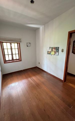 Casa de condomínio para alugar com 2000m², 3 quartos e 5 vagas