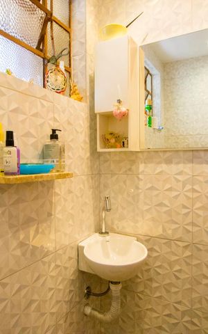 Casa para alugar com 198m², 2 quartos e 2 vagas Casa para alugar com 198m², 2 quartos e 2 vagasLavabo