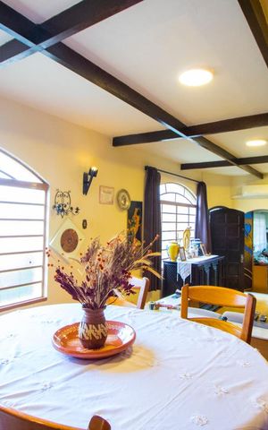 Casa para alugar com 198m², 2 quartos e 2 vagas Casa para alugar com 198m², 2 quartos e 2 vagasSala 2