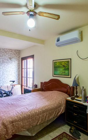 Casa para alugar com 198m², 2 quartos e 2 vagas Casa para alugar com 198m², 2 quartos e 2 vagasQuarto 1 - Suíte