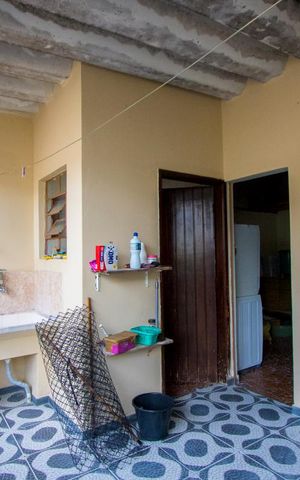 Casa para alugar com 198m², 2 quartos e 2 vagas Casa para alugar com 198m², 2 quartos e 2 vagasÁrea de serviço