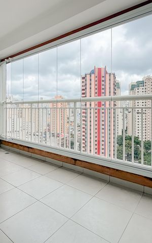 Apartamento à venda com 38m², 1 quarto e 1 vaga Apartamento à venda com 38m², 1 quarto e 1 vagaVaranda