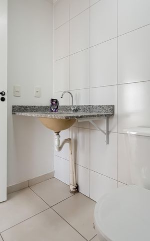 Apartamento à venda com 38m², 1 quarto e 1 vaga Apartamento à venda com 38m², 1 quarto e 1 vagaBanheiro da Suíte