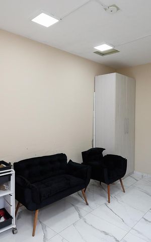 Casa à venda com 250m², 4 quartos e 1 vagaSuíte 2