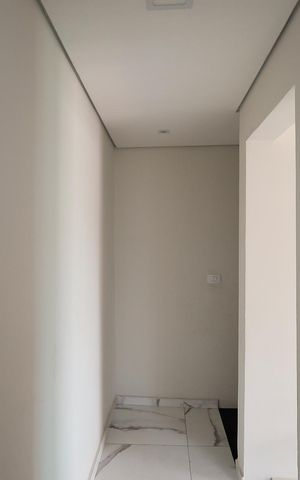 Casa à venda com 250m², 4 quartos e 1 vagaCorredor
