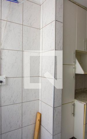 Apartamento à venda com 68m², 3 quartos e 1 vagaÁrea de serviço