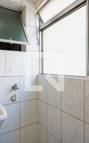 Apartamento à venda com 68m², 3 quartos e 1 vagaÁrea de serviço