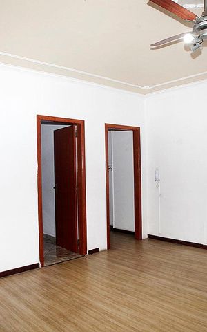 Apartamento para alugar com 110m², 3 quartos e sem vagaSala