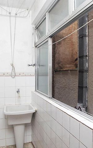 Apartamento para alugar com 110m², 3 quartos e sem vagaÁrea de Serviço + Despensa