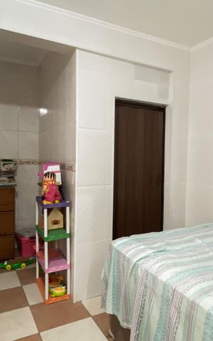 Casa para alugar com 220m², 5 quartos e 6 vagas Casa para alugar com 220m², 5 quartos e 6 vagasQuarto de Serviço