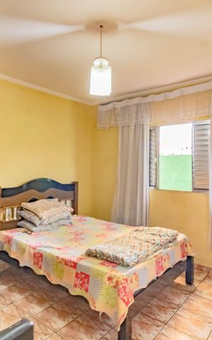 Casa à venda com 150m², 2 quartos e sem vaga