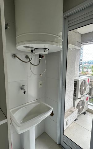 Apartamento à venda com 70m², 2 quartos e 1 vaga Apartamento à venda com 70m², 2 quartos e 1 vagaÁrea de Serviço