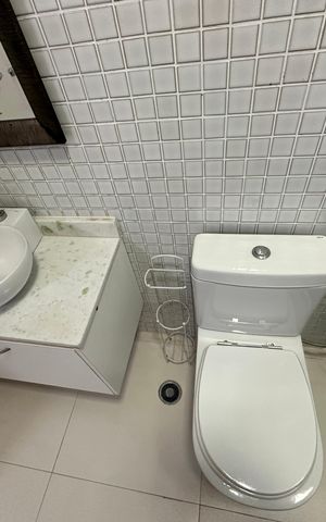 Apartamento à venda com 70m², 2 quartos e 1 vaga Apartamento à venda com 70m², 2 quartos e 1 vagaBanheiro da Suíte