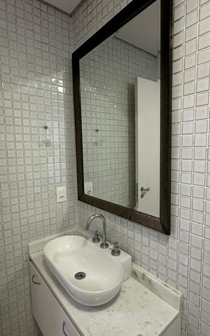 Apartamento à venda com 70m², 2 quartos e 1 vaga Apartamento à venda com 70m², 2 quartos e 1 vagaBanheiro da Suíte