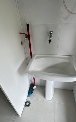 Apartamento à venda com 70m², 2 quartos e 1 vaga Apartamento à venda com 70m², 2 quartos e 1 vagaÁrea de Serviço