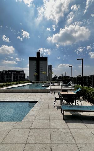 Studio para alugar com 24m², 1 quarto e sem vaga Studio para alugar com 24m², 1 quarto e sem vagaPiscina