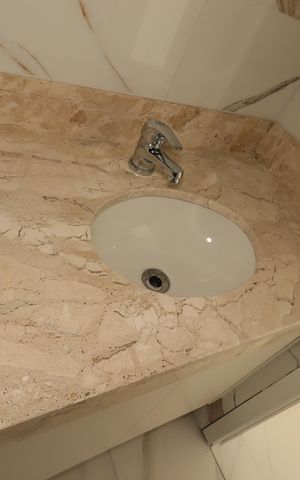 Apartamento à venda com 105m², 3 quartos e 2 vagasBanheiro Social - Pia