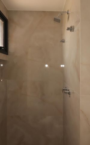 Apartamento à venda com 105m², 3 quartos e 2 vagasBanheiro da Suíte