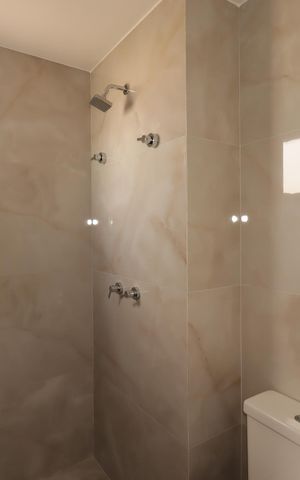 Apartamento à venda com 105m², 3 quartos e 2 vagasBanheiro da Suíte