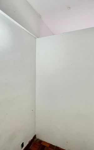 Casa à venda com 419m², 5 quartos e 4 vagas Casa à venda com 419m², 5 quartos e 4 vagasQuarto 3
