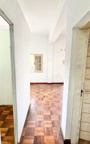 Casa à venda com 419m², 5 quartos e 4 vagas Casa à venda com 419m², 5 quartos e 4 vagasCozinha